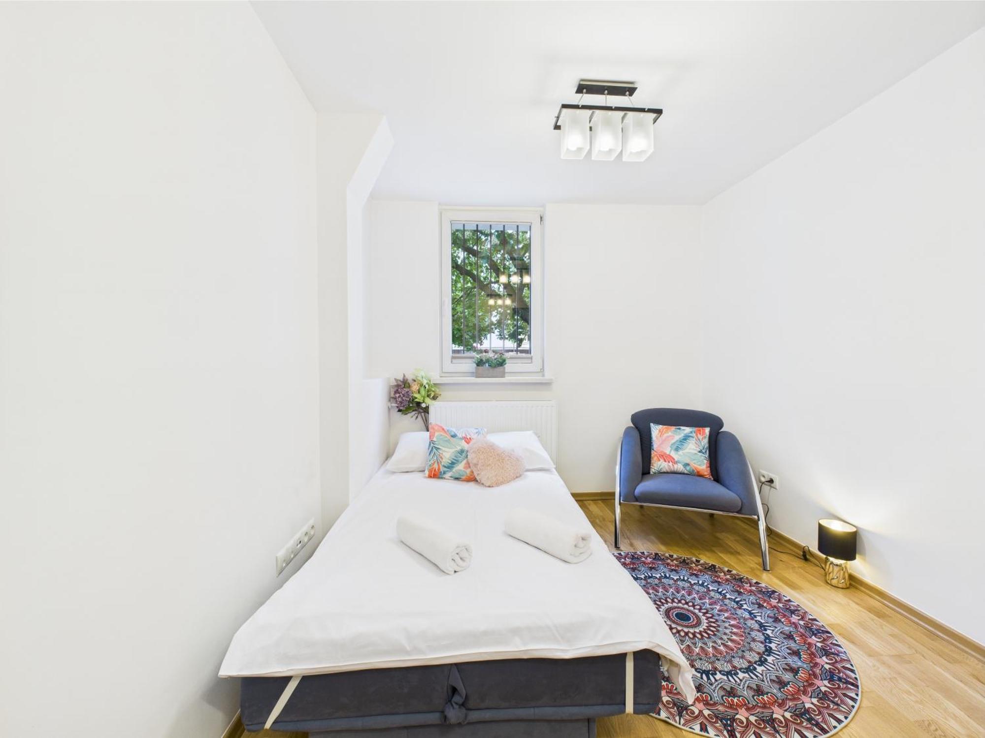 Platynowa 6 Superapart * Warszawa